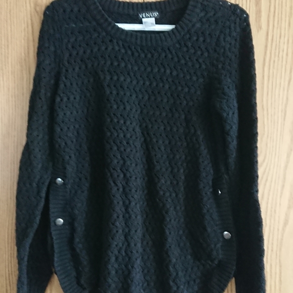 Sweater - Picture 3 of 3